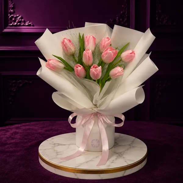 Luxury 10-Stem Light Pink Fresh Tulip Bouquet