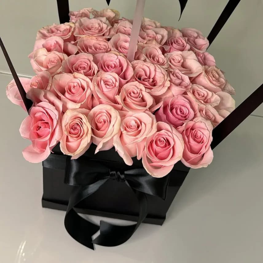 Custom Balloon Gift Box with Pink Roses & Blue Confetti Balloons