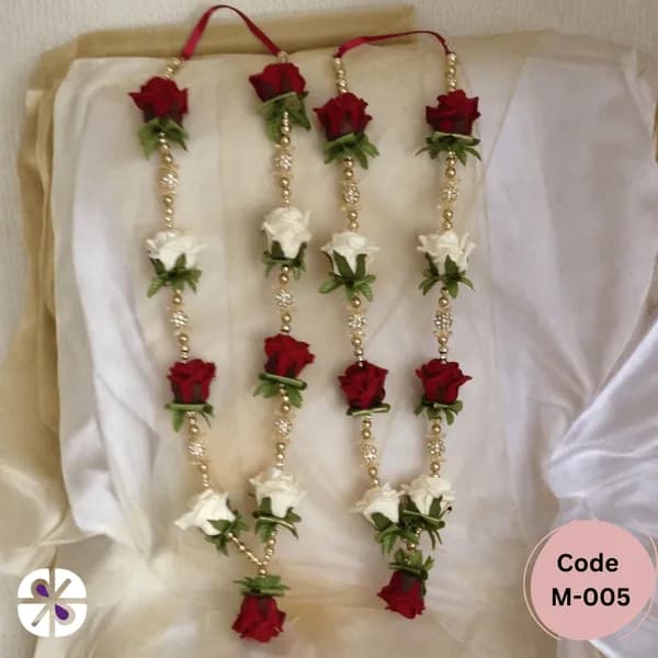 Contemporary Red & White Rose Wedding Garland with Gold Beaded Chain
