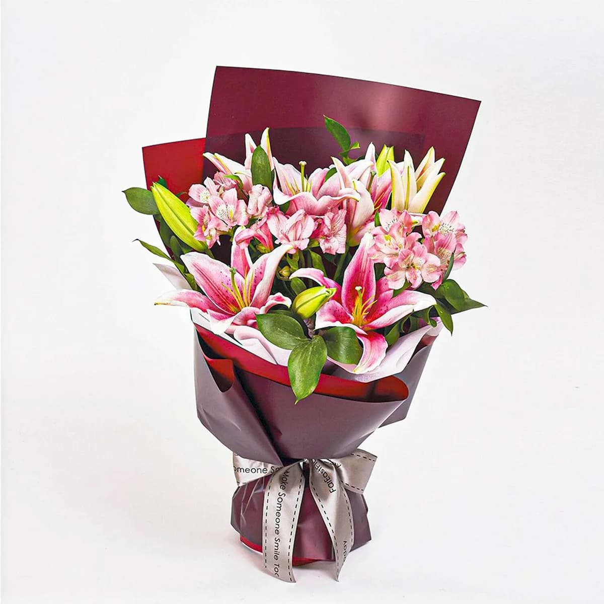 Blushing Beauty Pink Lily Bouquet – Elegant Flower Gift for Love & Celebration