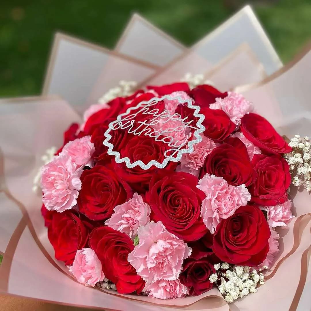 Elegant Birthday Flower Bouquet with Red Roses & Pink Carnations