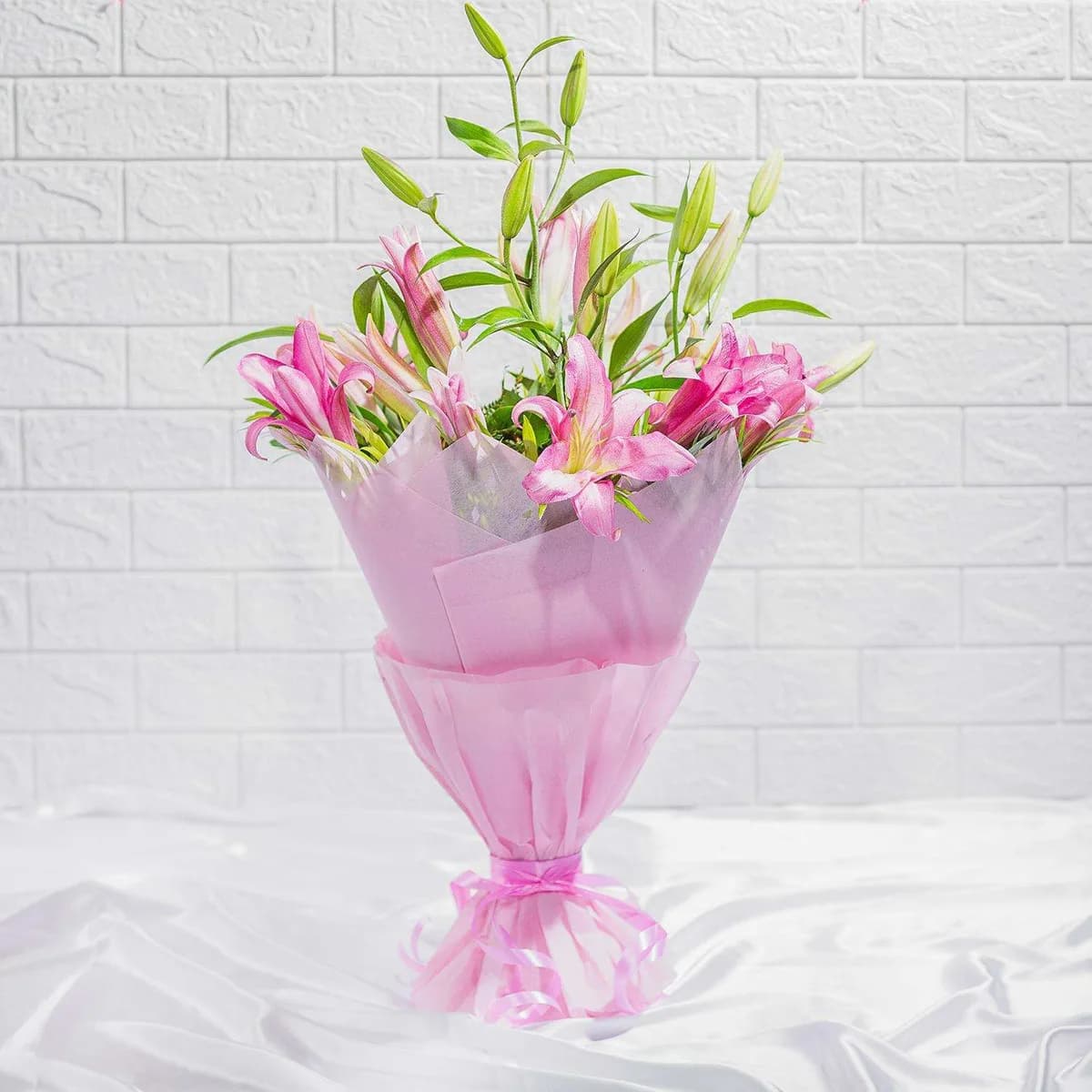 Premium Pink Lily Bouquet – Perfect Gift for Love, Grace & Celebration