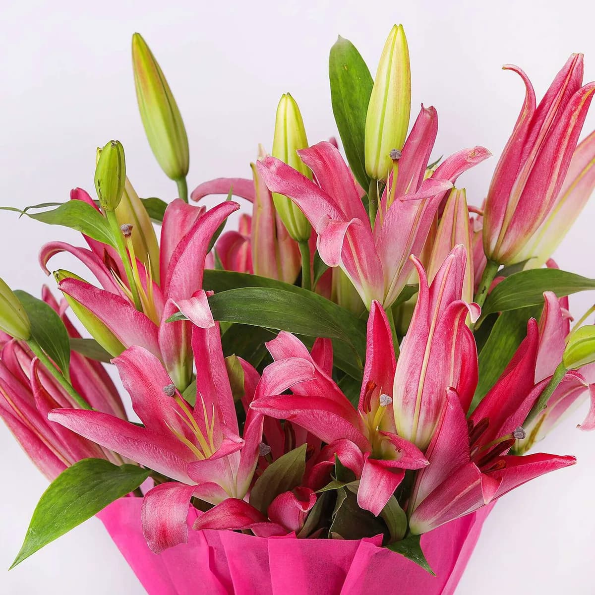 Fresh Pink Lily Bouquet – Elegant Surprise for Special Occasions