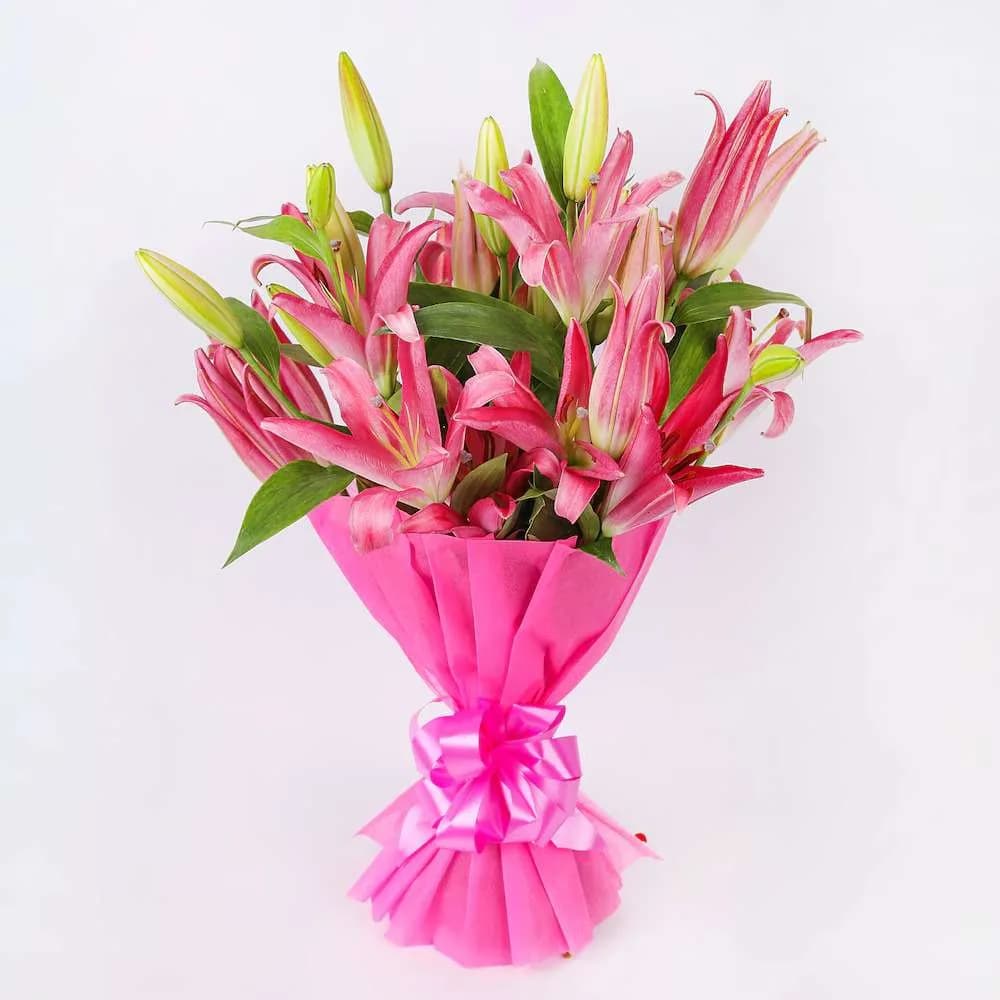 Fresh Pink Lily Bouquet – Elegant Surprise for Special Occasions