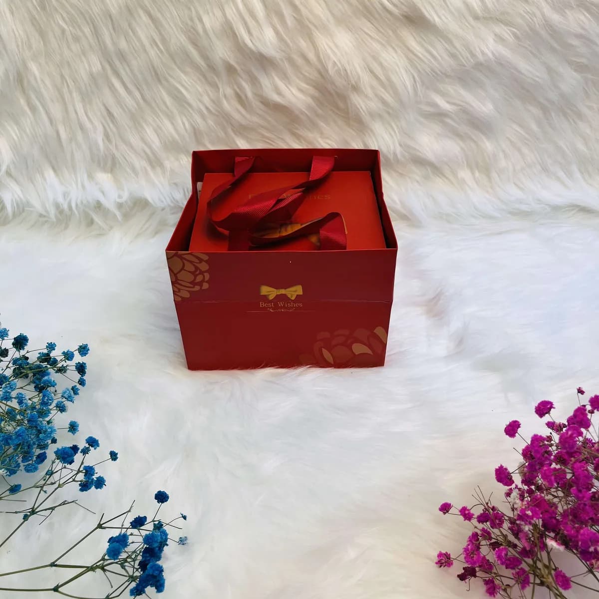 Heart-Shaped Jewelry Box with Preserved Dry Red Roses & Gift Bag