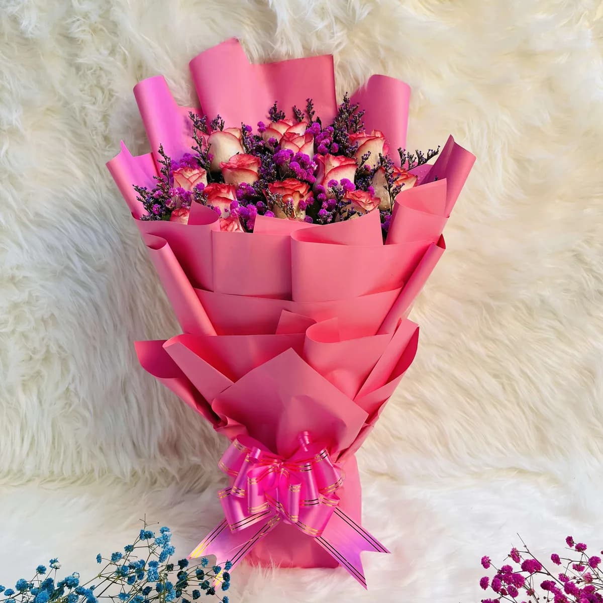 Pink Rose & Gypsy Standing Bouquet with Fresh Limu Greenery