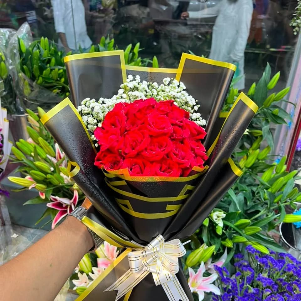 Red rose bouquet