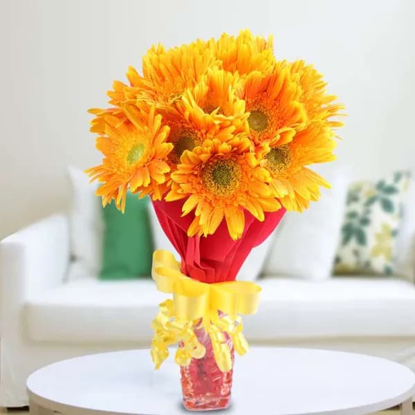 Bright Yellow Gerbera Flowers – Fresh & Cheerful Gift for Any Occasion