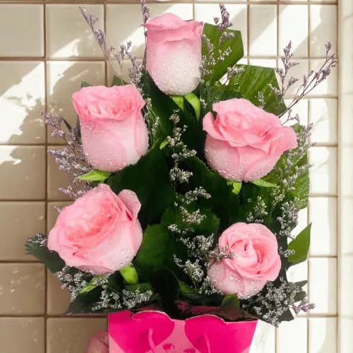 Elegant Pink Rose Bag for Heartfelt Moments