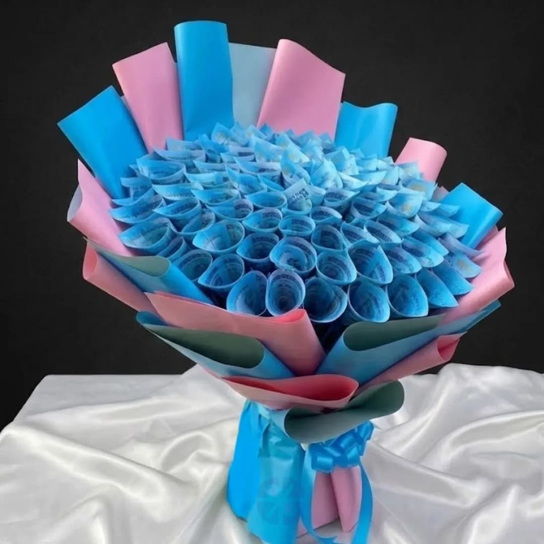 100 Taka Grand Celebration 100 Notes Money Bouquet ?