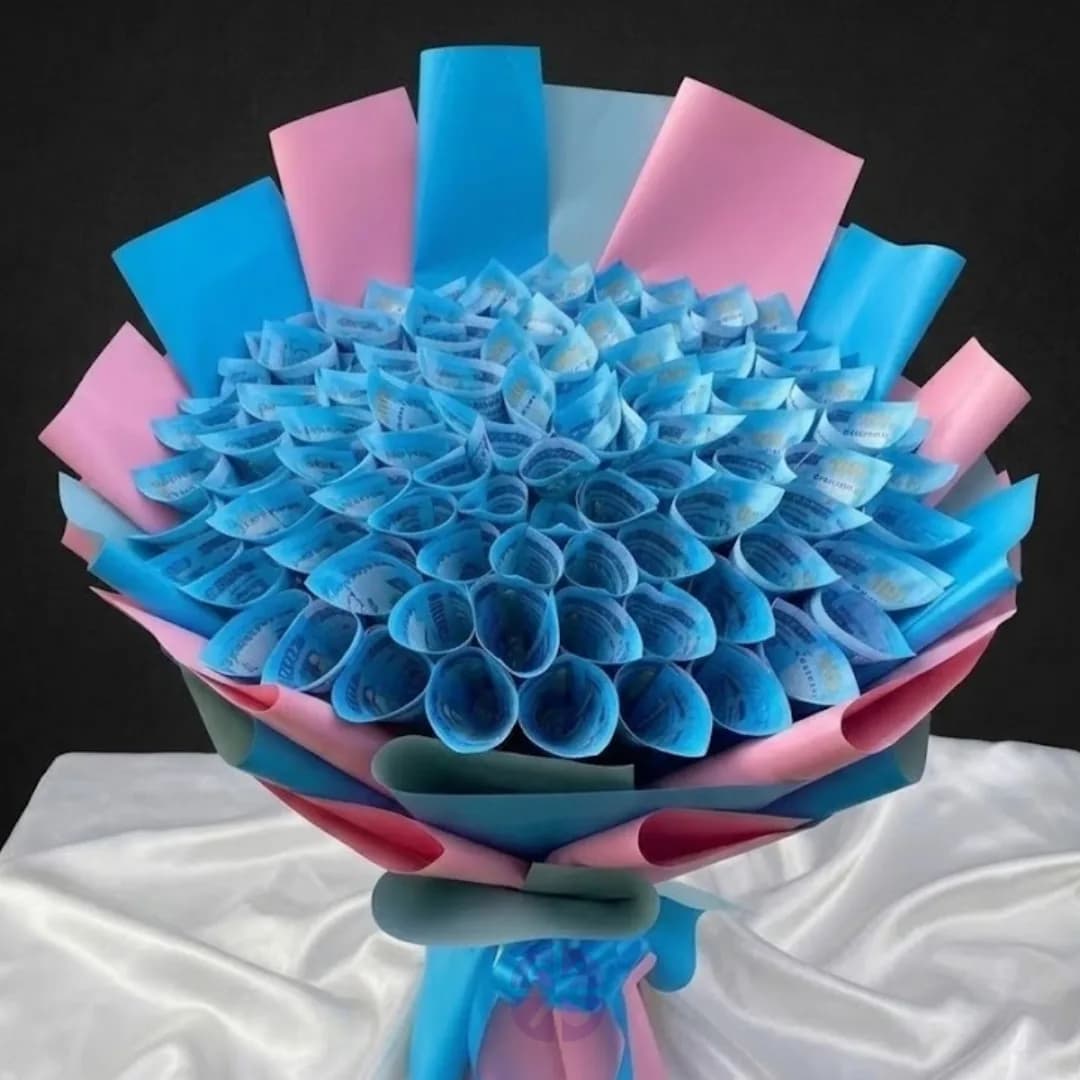 100 Taka Grand Celebration 100 Notes Money Bouquet ?